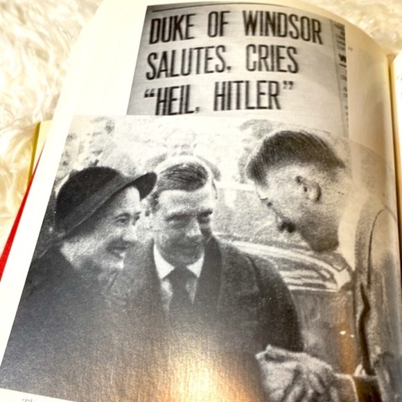 THE ROYALS Kitty Kelly QUEEN ELIZABETH The CROWN PRINCESS DIANA HARDBACK… - Picture 7 of 10